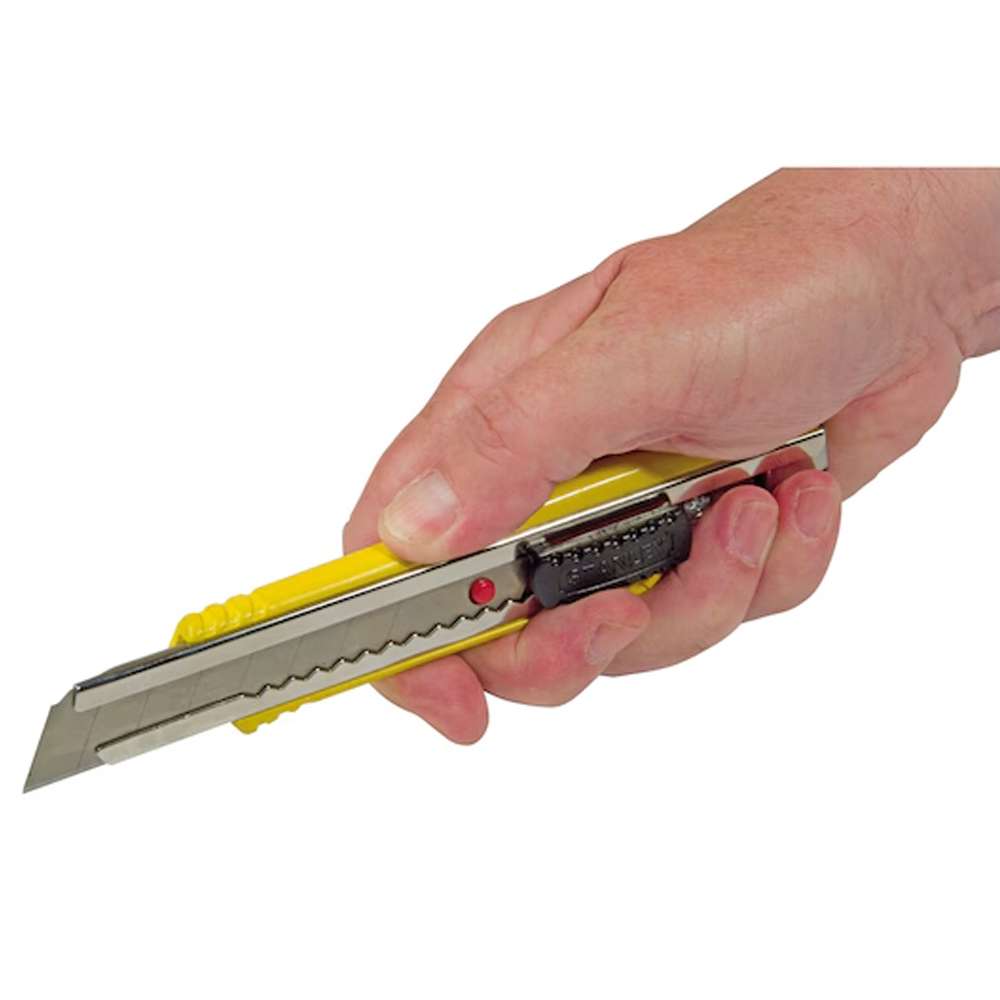 Cutter 18 mm con lama Singola Stanley Fatmax 10421
